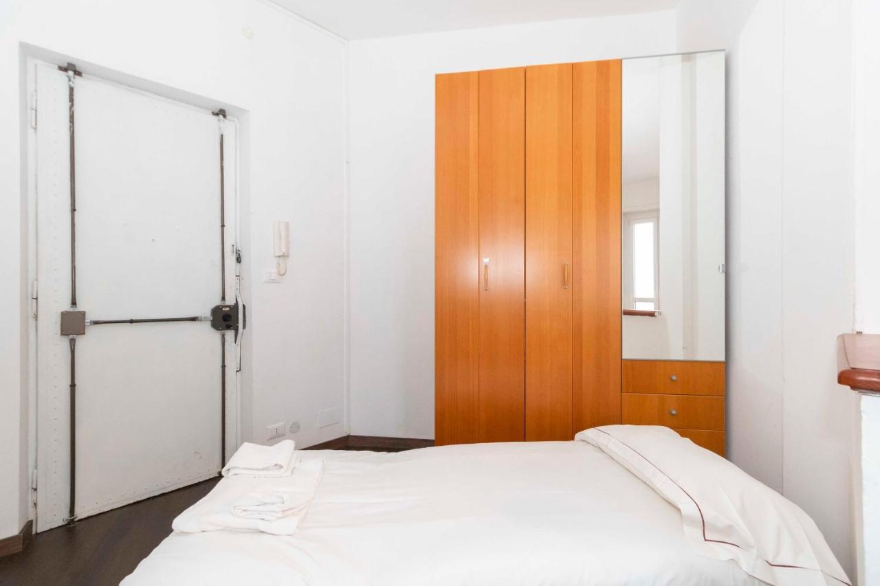Rebaudengo Budget Studio Turin Exterior foto